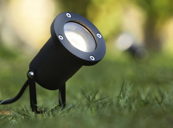 VELAMP Bodové záhradné svietidlo IS726