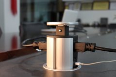 Výsuvná lišta IN 553003 2stranná, 3 zásuvky + 2 USB