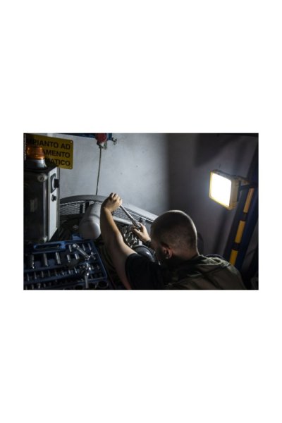 ST223 Dobíjecí zónové světlo  30W