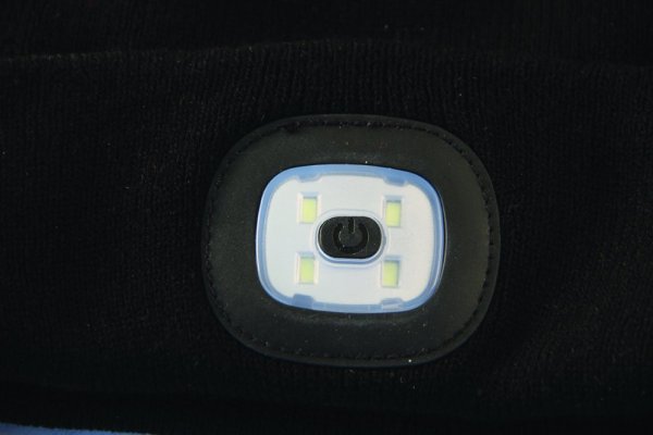 čiapka ORTHUS s predným aj zadným svetlom čierna