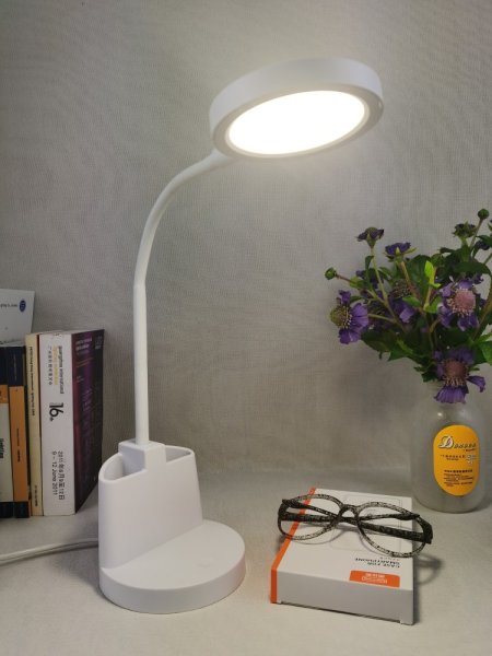 VELAMP Stolná lampa 7W TL1602B s dotykovým spínačom