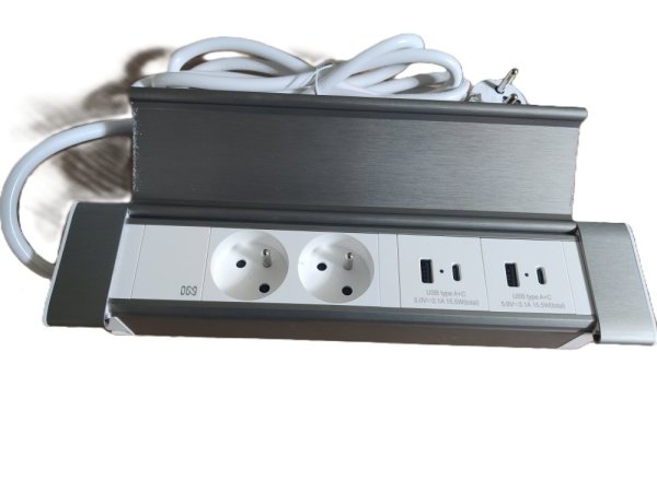 Vestavná zásuvková lišta IN 553048 se 2 zásuvkami a 2xUSB A+C