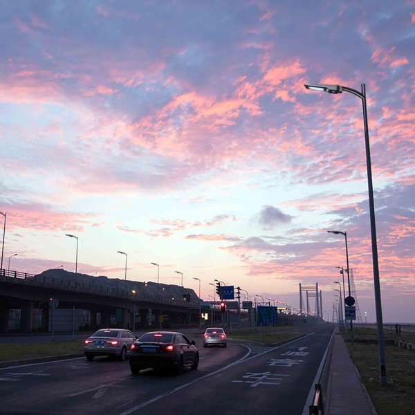 VELAMP LED reflektor SL375 so solárnym nabíjaním, detektor pohybu