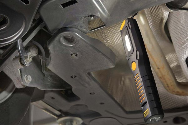 VELAMP ST472 Nabíjateľná LED baterka s magnetmi a háčikmi